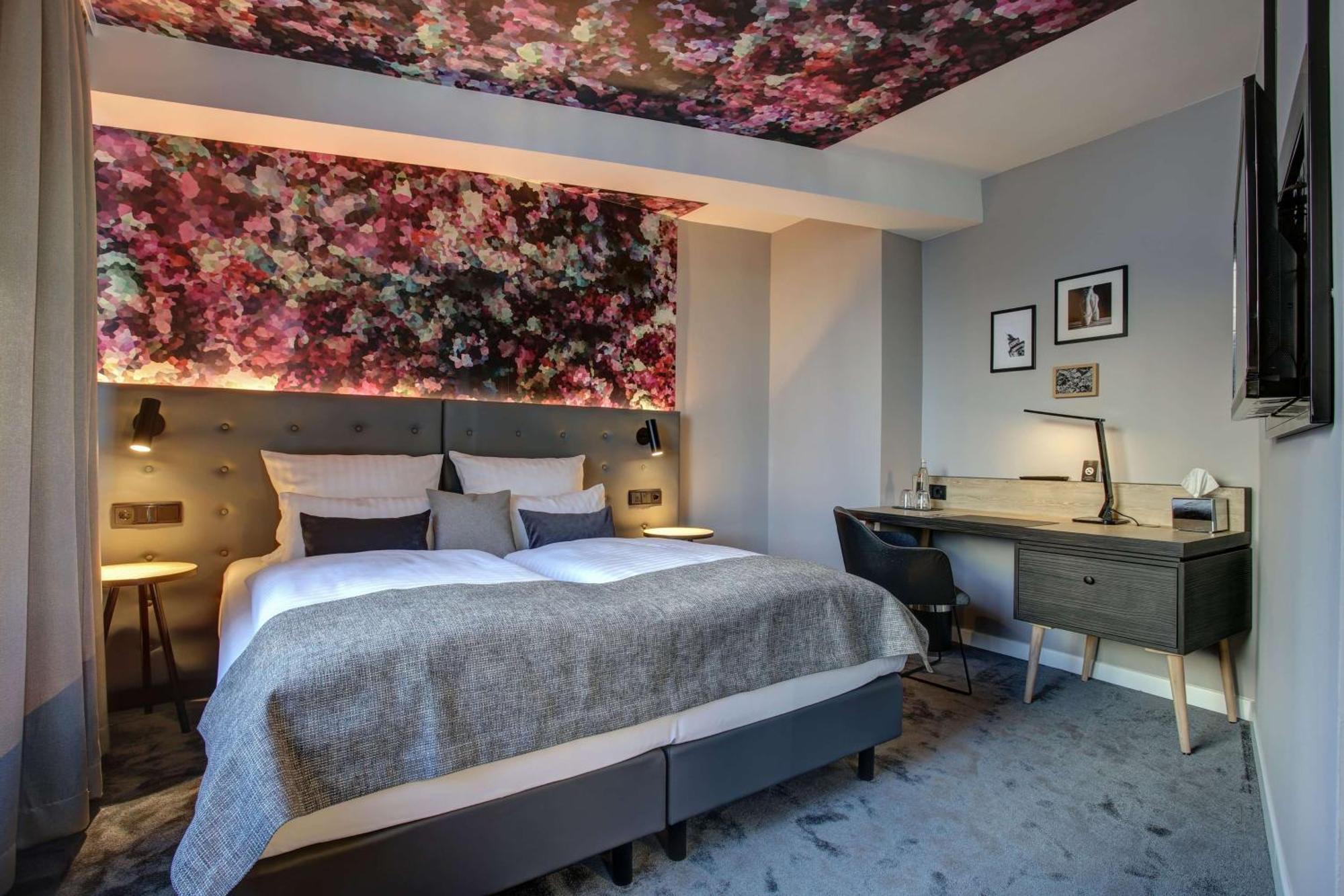 Vienna House Easy By Wyndham Hamburg City Экстерьер фото