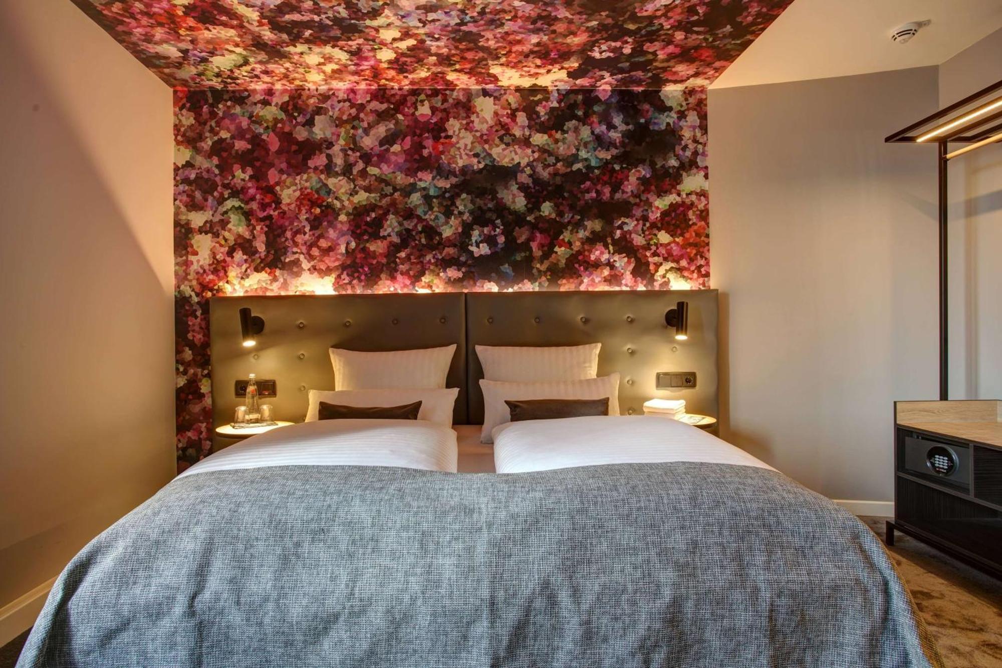 Vienna House Easy By Wyndham Hamburg City Экстерьер фото