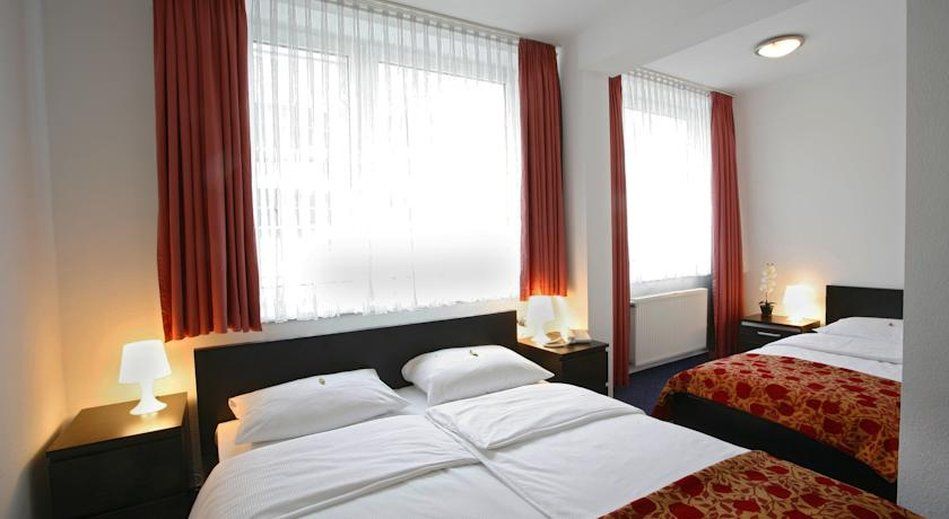 Vienna House Easy By Wyndham Hamburg City Экстерьер фото