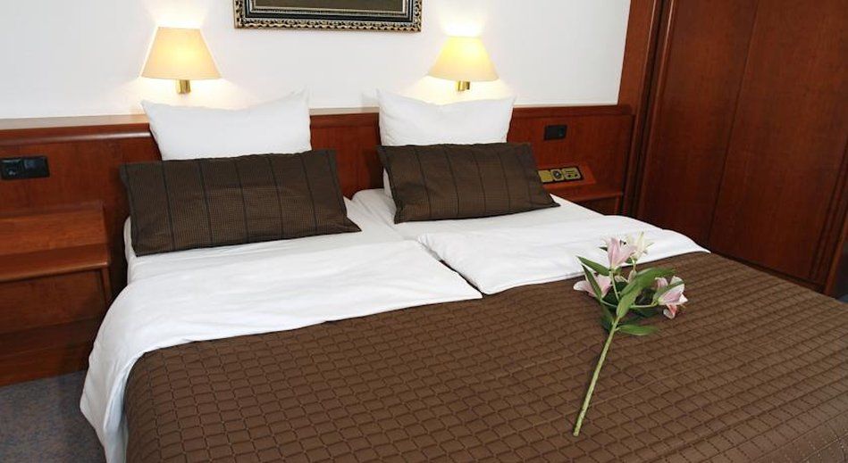 Vienna House Easy By Wyndham Hamburg City Экстерьер фото